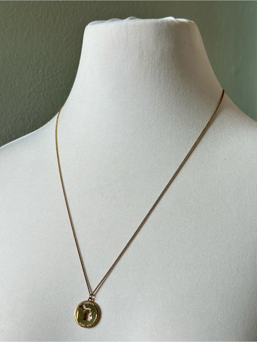 Kate Spade Michigan Lake Life ‘State of Mind’ Gold Plate Necklace Summer Style